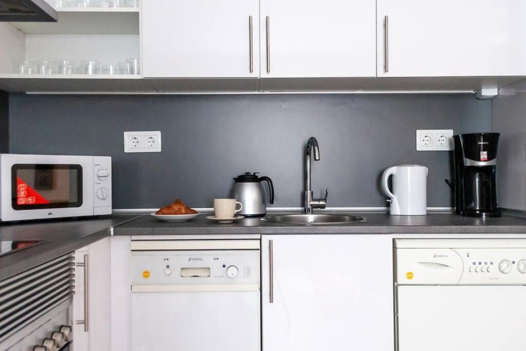 Apartamento En Sol Centro Ciudad Madrid Kültér fotó